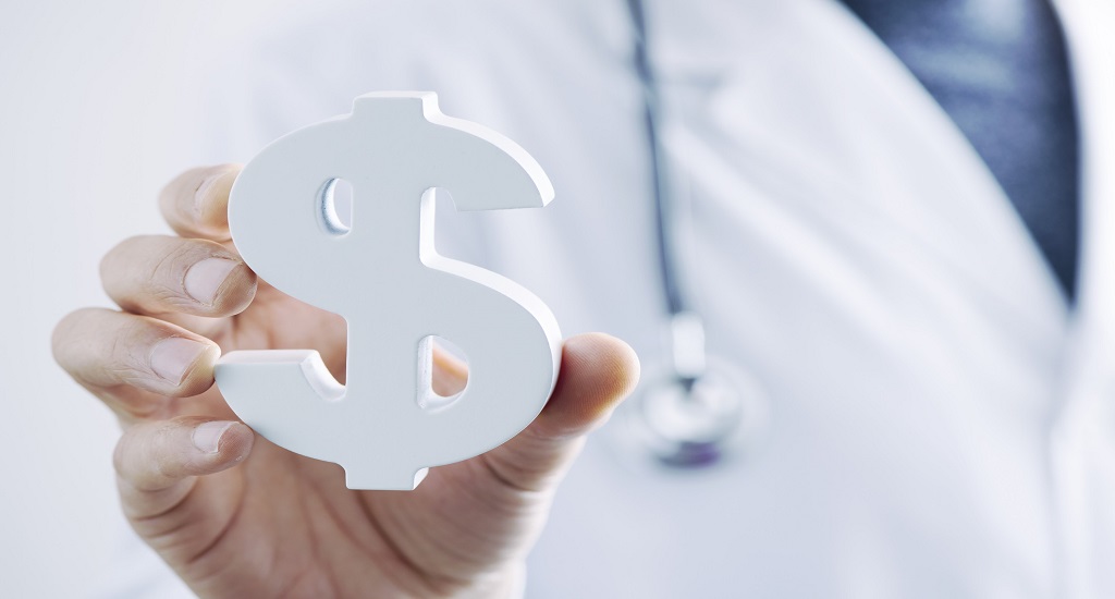 Μελέτη: Οι γυναίκες γιατροί σπάνια κερδίζουν τις υψηλότερες πληρωμές από τις εταιρείες φαρμάκων και ιατρικών συσκευών