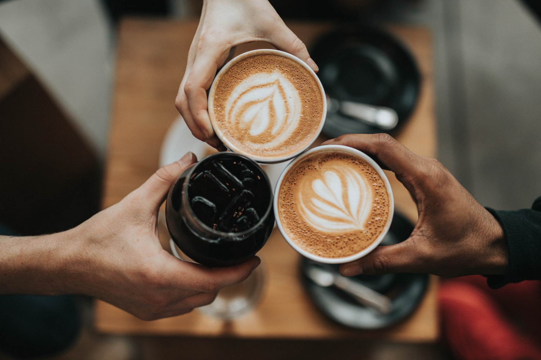 Καφεΐνη: Ποια είναι τα οφέλη του καφέ στον οργανισμό μας;