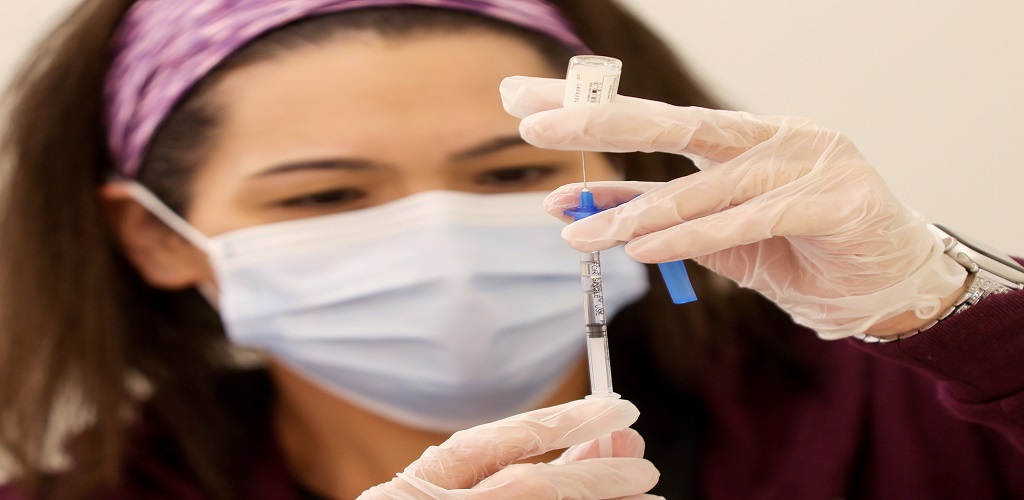 Δευτέρα 3 Οκτωβρίου: Ξεκινούν οι εμβολιασμοί με επικαιροποιημένα εμβόλια covid