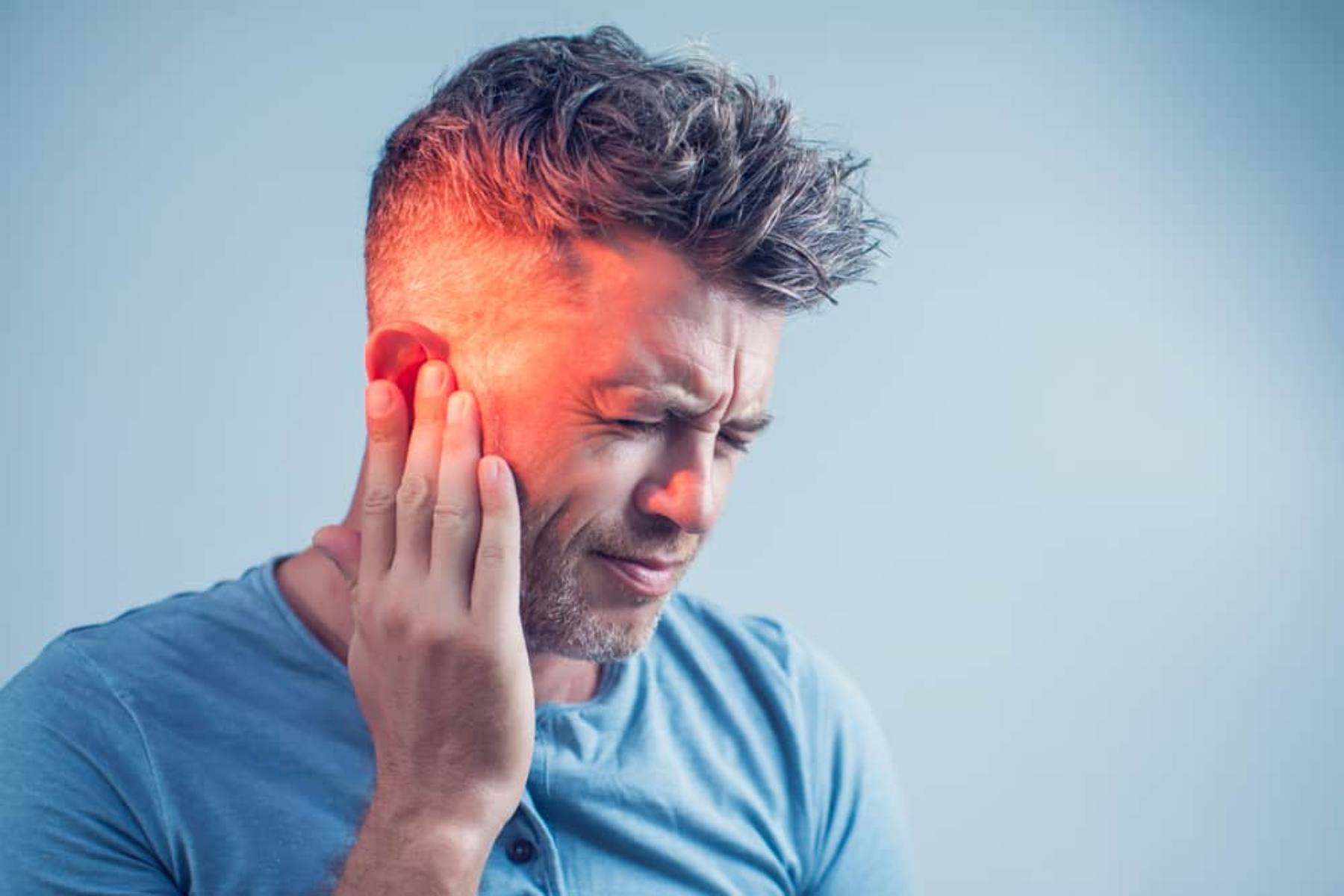 Ωτίτιδα: Από τι προκαλείται η φλεγμονή στα αυτιά μας;