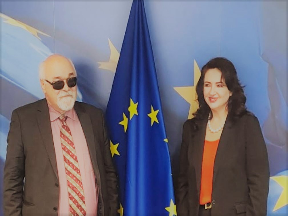 Ε.Σ.Α.μεΑ.: Κρίσιμη συνάντηση Βαρδακαστάνη με την Επίτροπο της ΕΕ
