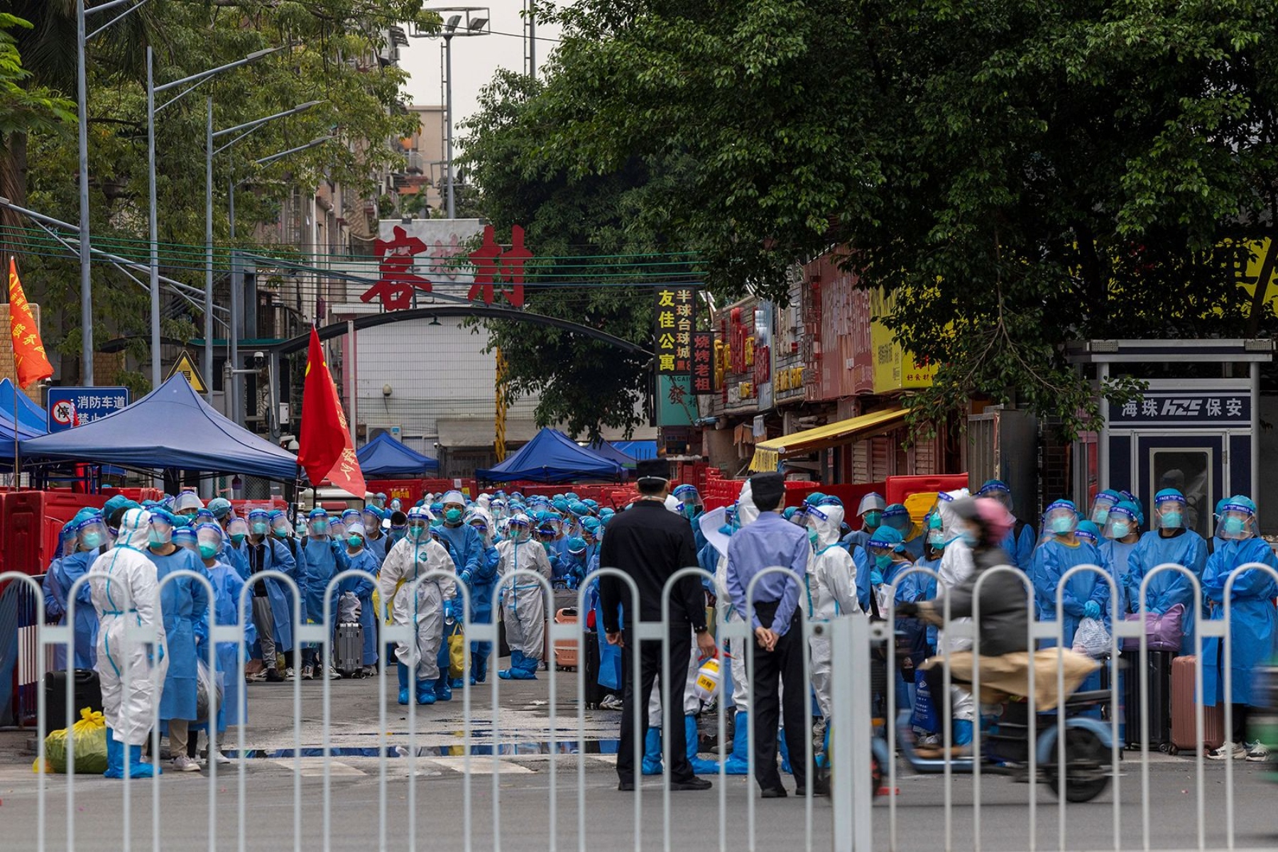Κίνα: Η Guangzhou χαρακτηρίζει την Covid εποχικό κρυολόγημα εν μέσω χαλάρωσης
