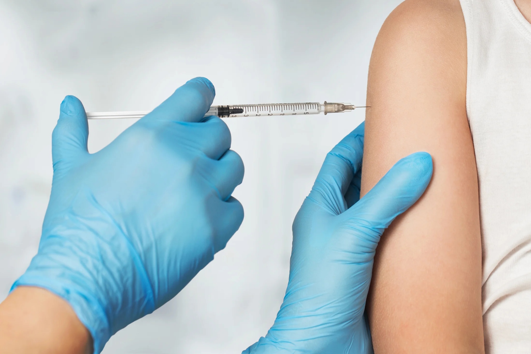 Γρίπη: Ποιοι πολίτες μπορούν να εμβολιαστούν δωρεάν & χωρίς ιατρική συνταγή;