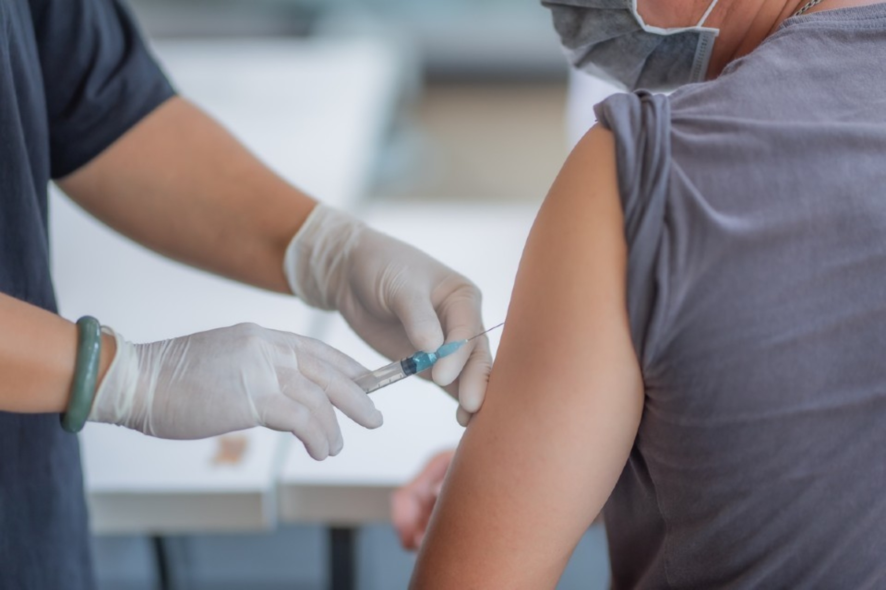 Εμβόλιο γρίπης: Από σήμερα ξεκινά ο αντιγριπικός εμβολιασμός δωρεάν & χωρίς συνταγή