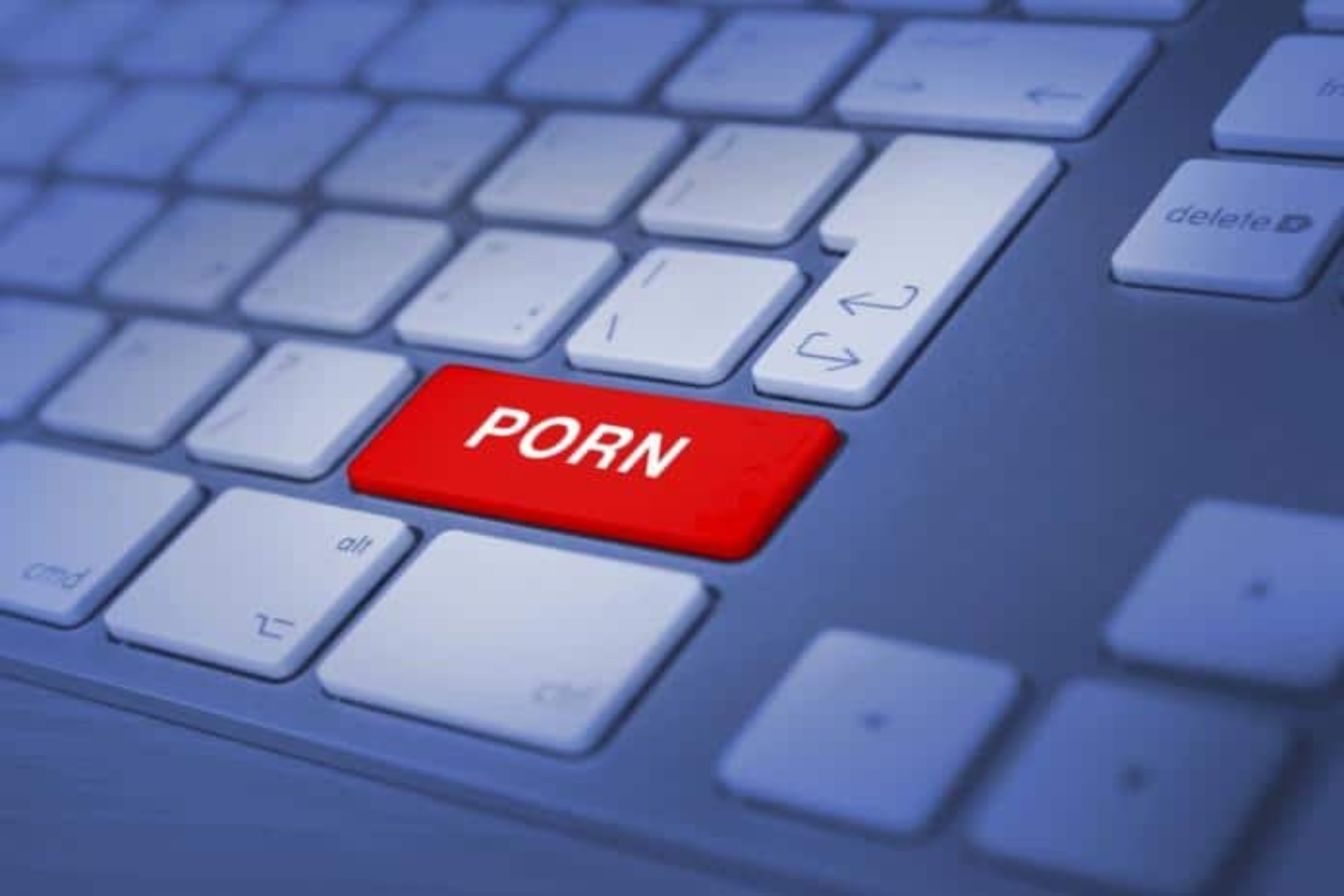 Πορνογραφία: Η υπερβολική παρακολούθηση βλάπτει τη σεξουαλική σας υγεία