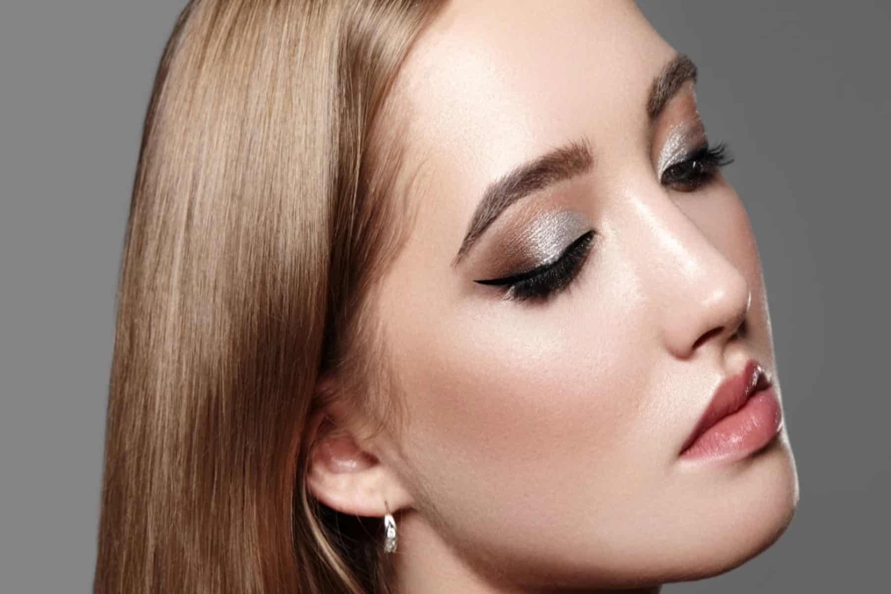 Beauty tips: Δημιουργήστε την δική σας υγρή σκιά ματιών