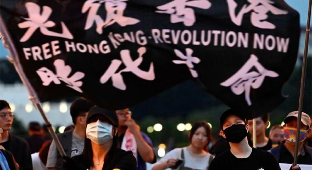 ΗΠΑ: Ο Μπάιντεν επεκτείνει την προστασία απέλασης για τους κατοίκους του Χονγκ Κονγκ εν μέσω “αυξανόμενης καταστολής” στην Κίνα