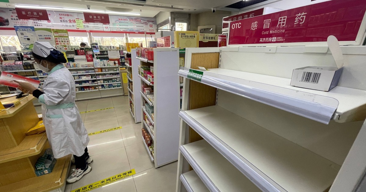 Κίνα Πολίτες: Αναλαμβάνουν κινδύνους για τα φάρμακα της μαύρης αγοράς καθώς η COVID αυξάνεται