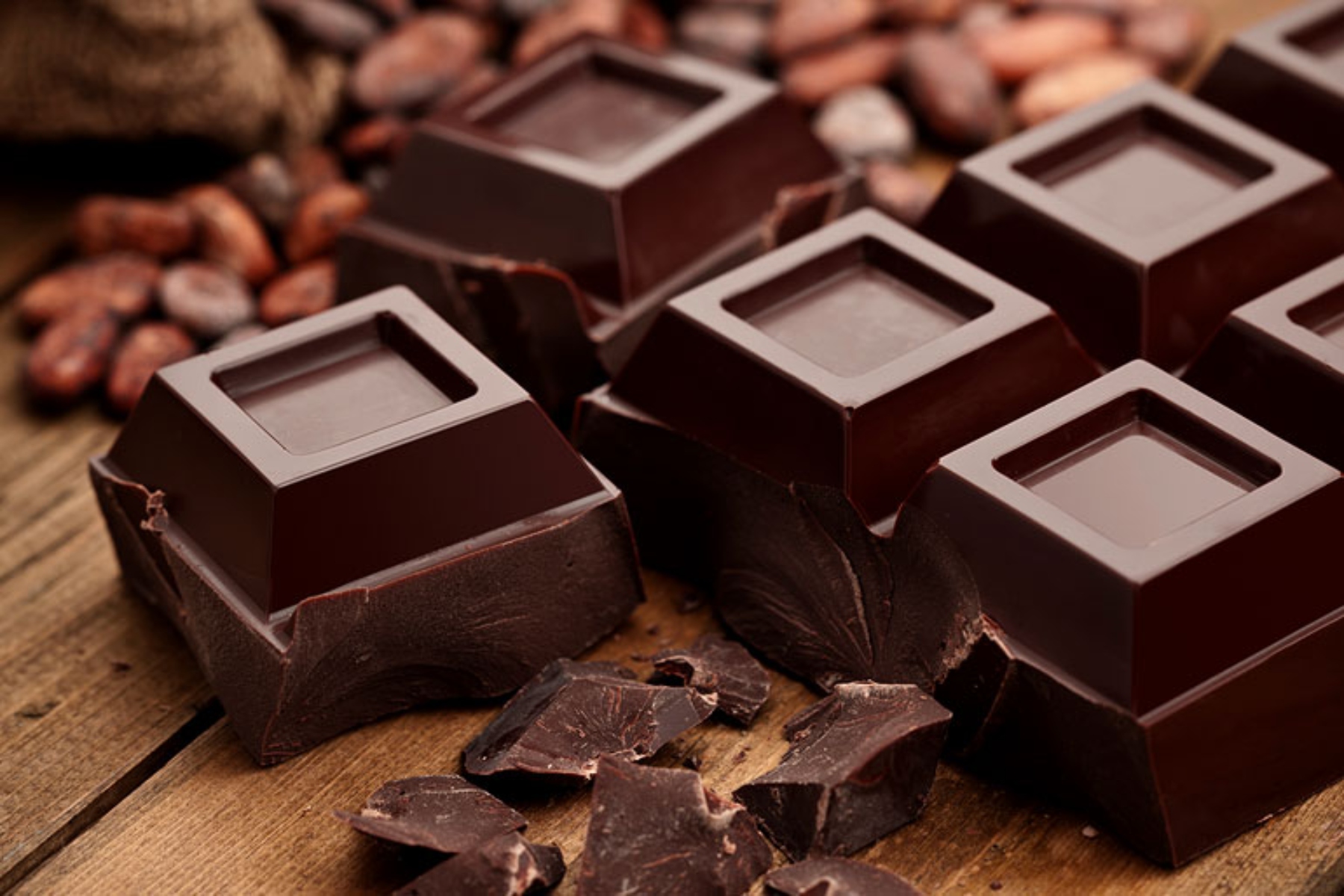 Mαύρη σοκολάτα: Μύθος ή αλήθεια; Η μαύρη σοκολάτα βελτιώνει την όραση;