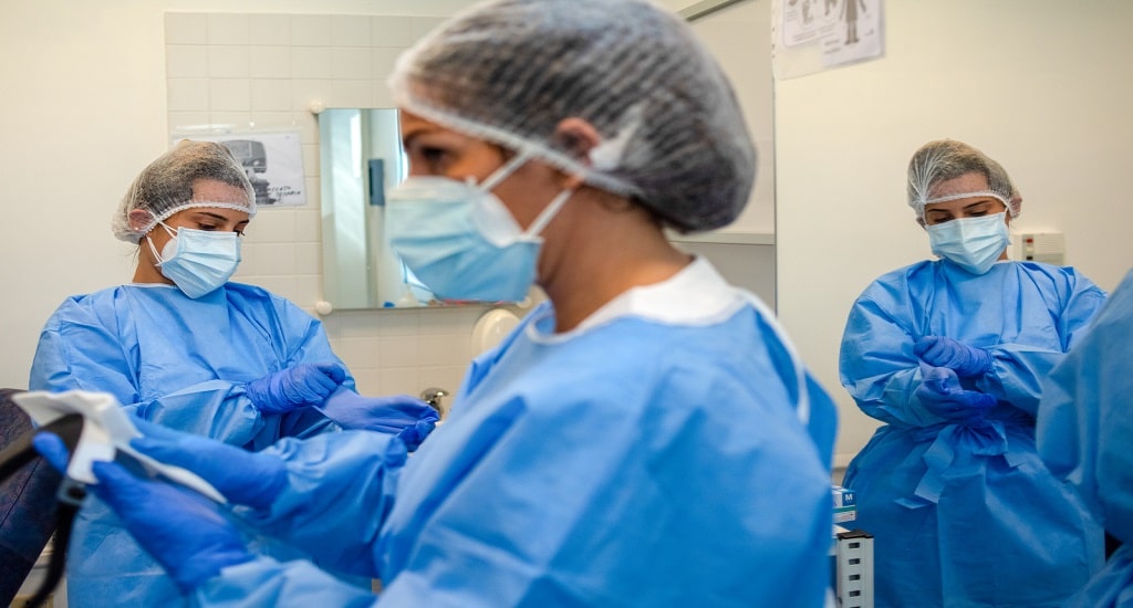 Έρευνα ρίχνει φως στον τρόπο με τον οποίο οι χώρες ανταποκρίθηκαν στην πανδημία COVID-19