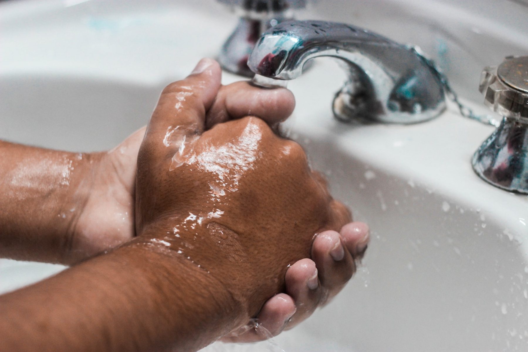 Πλύσιμο χεριών: Πότε και πώς να πλένετε τα χέρια σας
