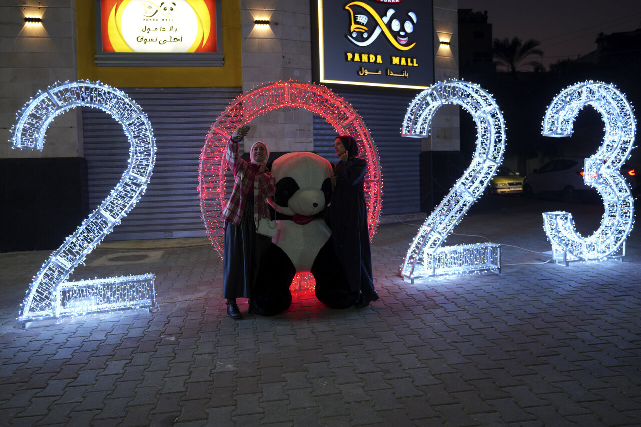 Πόλεις Ασία: Ετοιμάστηκαν για τα πάρτι του νέου έτους μετά την παύση της COVID