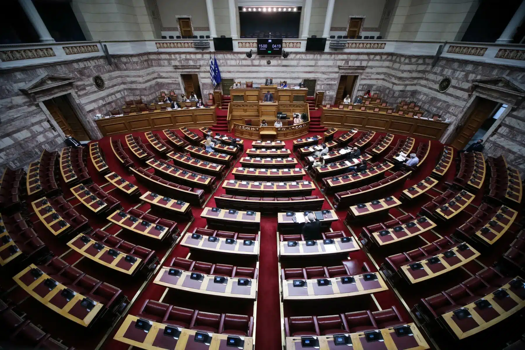 Πάσχα δώρα: 4 δώρα περιμένουν τους συνταξιούχους το Πάσχα