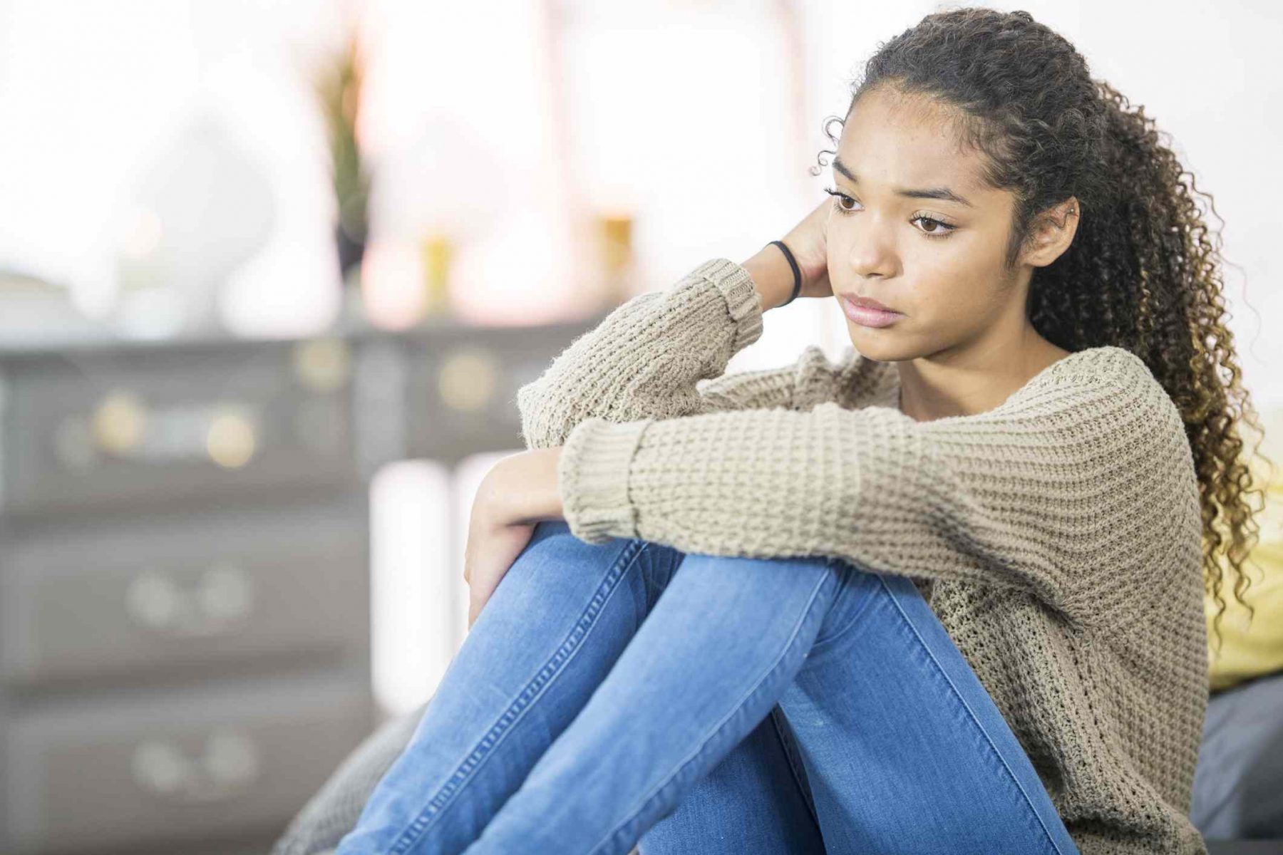ΗΠΑ: Μεγάλη άνοδος στα έφηβα κορίτσια που αναφέρουν βία & θλίψη