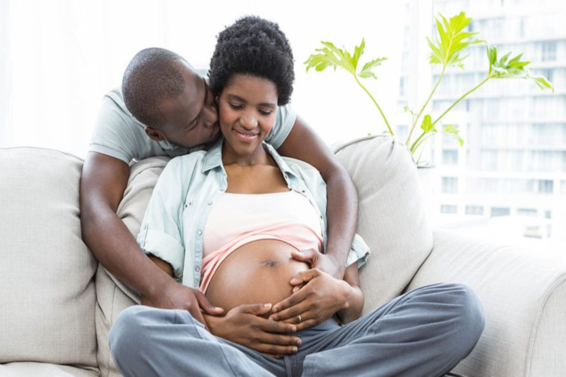 Εγκυμοσύνη: Επιτρέπεται το σεξ κατά τη διάρκεια της εγκυμοσύνης;