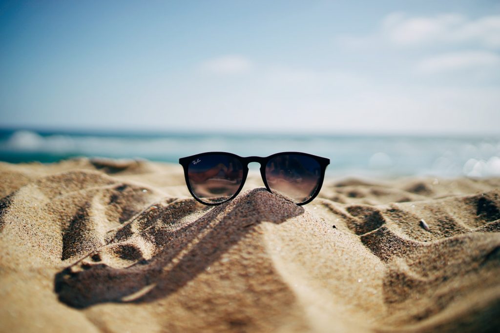 Πώς να βρείτε τα καλύτερα γυαλιά ηλίου για το σχήμα του προσώπου σας;