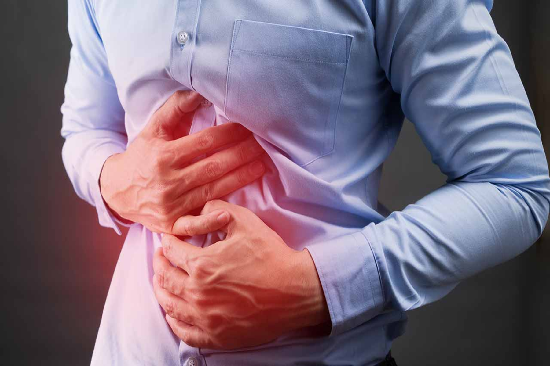 Πόνος: Γιατί πονάει η κοιλιά σας μετά το φαγητό;