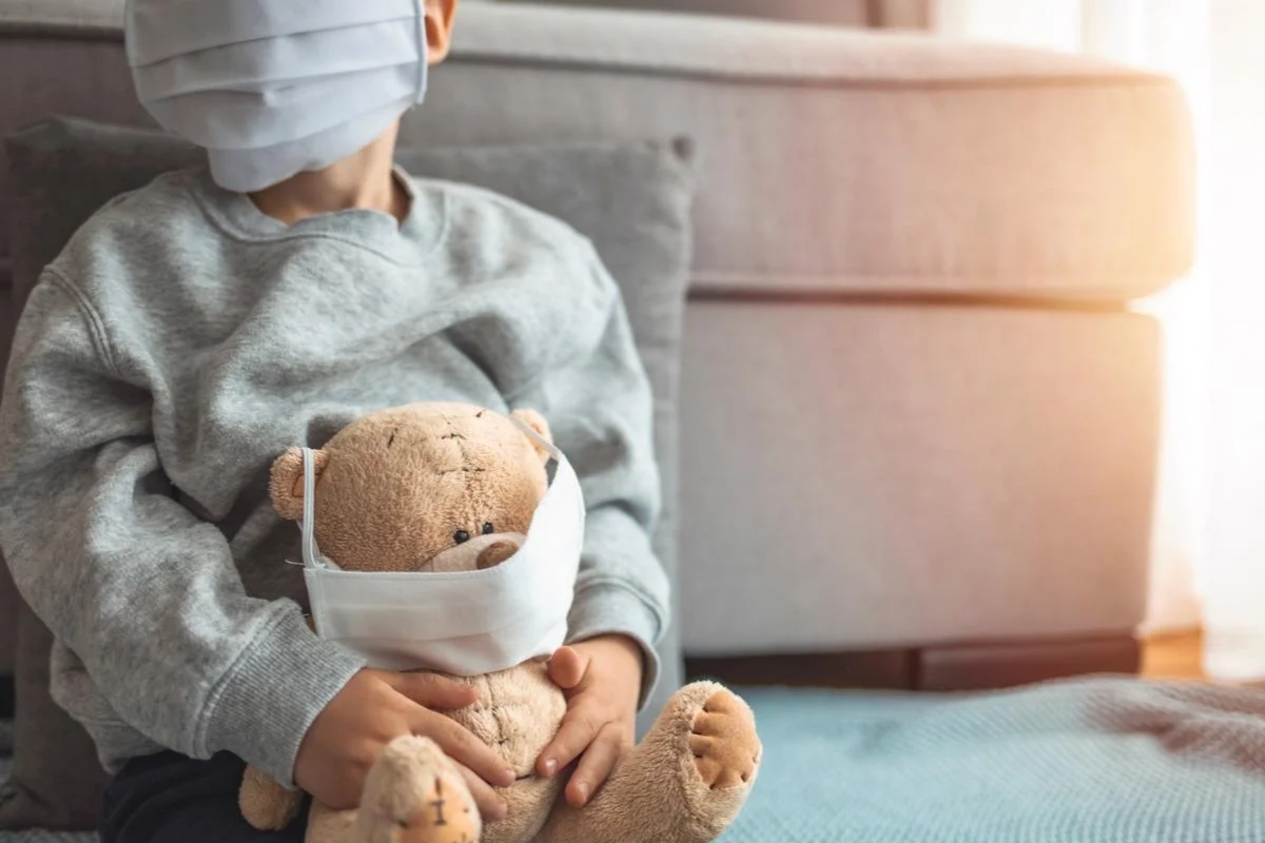Covid-19: Το κοινό κρυολόγημα μπορεί να δώσει στα παιδιά ανοσία