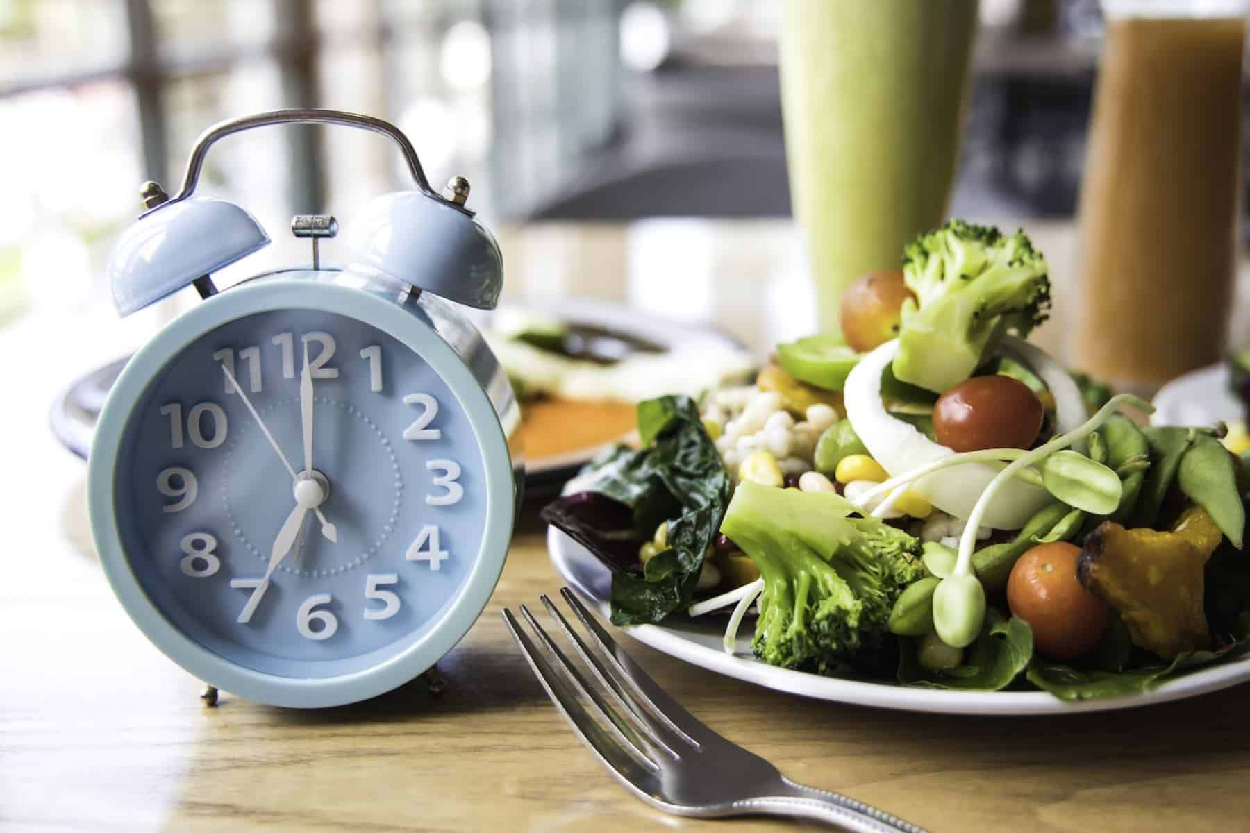 Intermittent fasting: Η διαλείπουσα νηστεία ως προστασία από την άνοια