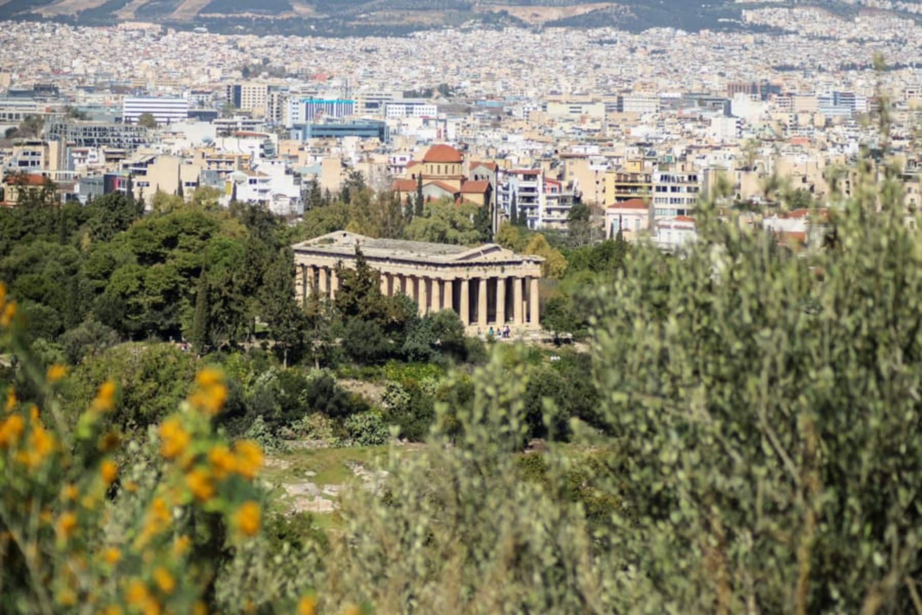 Καιρός σήμερα: Γενικά αίθριος καιρός με αραιές νεφώσεις