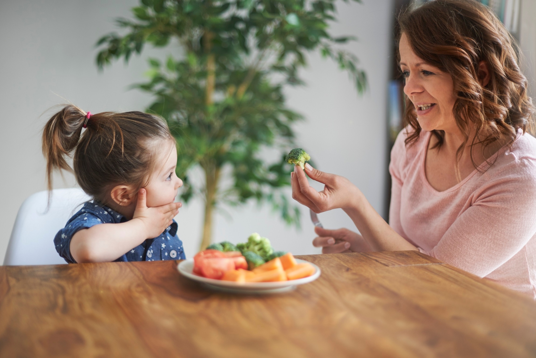 Healthy eating: Πώς θα ωθήσετε τα παιδιά σας να τρώνε περισσότερα φρούτα και λαχανικά;