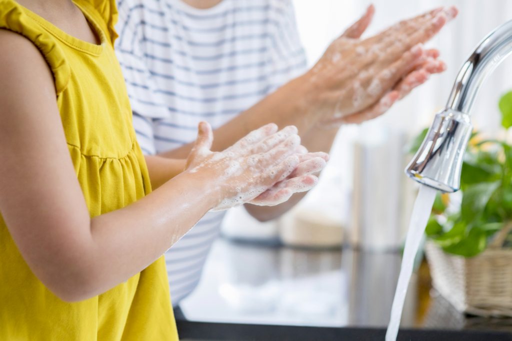 Το τακτικό πλύσιμο των χεριών μειώνει την επιβάρυνση της αναπνευστικής νόσου