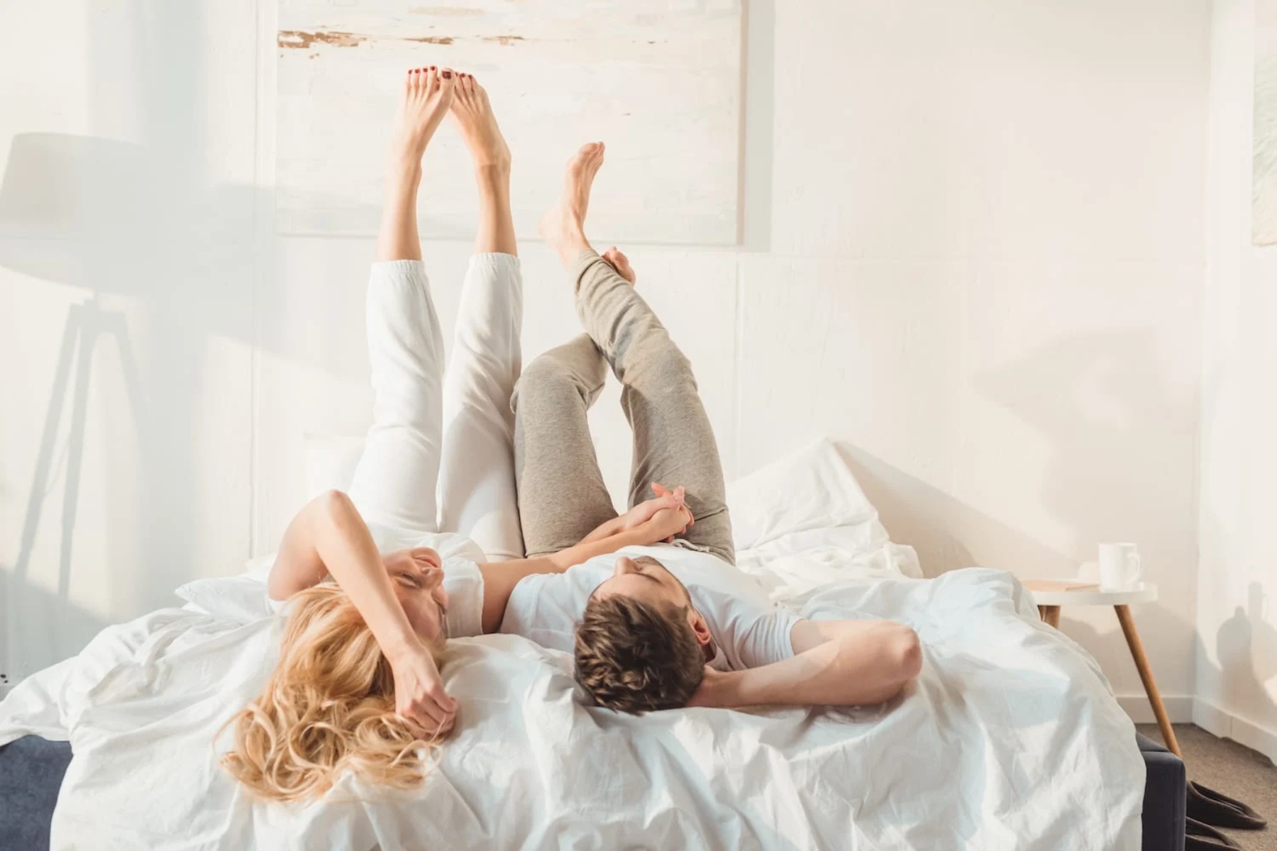 Σχέσεις: Πώς επηρεάζει το ζευγάρι ο ύπνος σε ξεχωριστά υπνοδωμάτια;