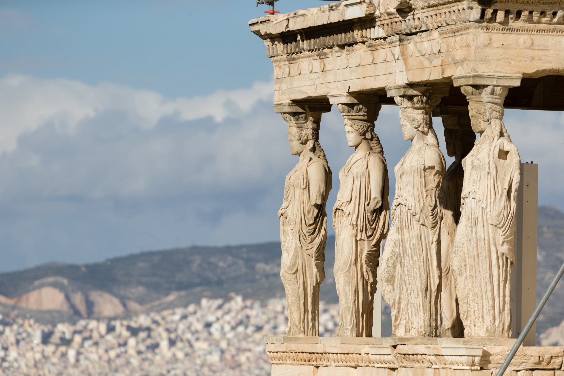 Καιρός 29/05: Αίθριος ο καιρός με λίγες νεφώσεις σε όλη τη χώρα