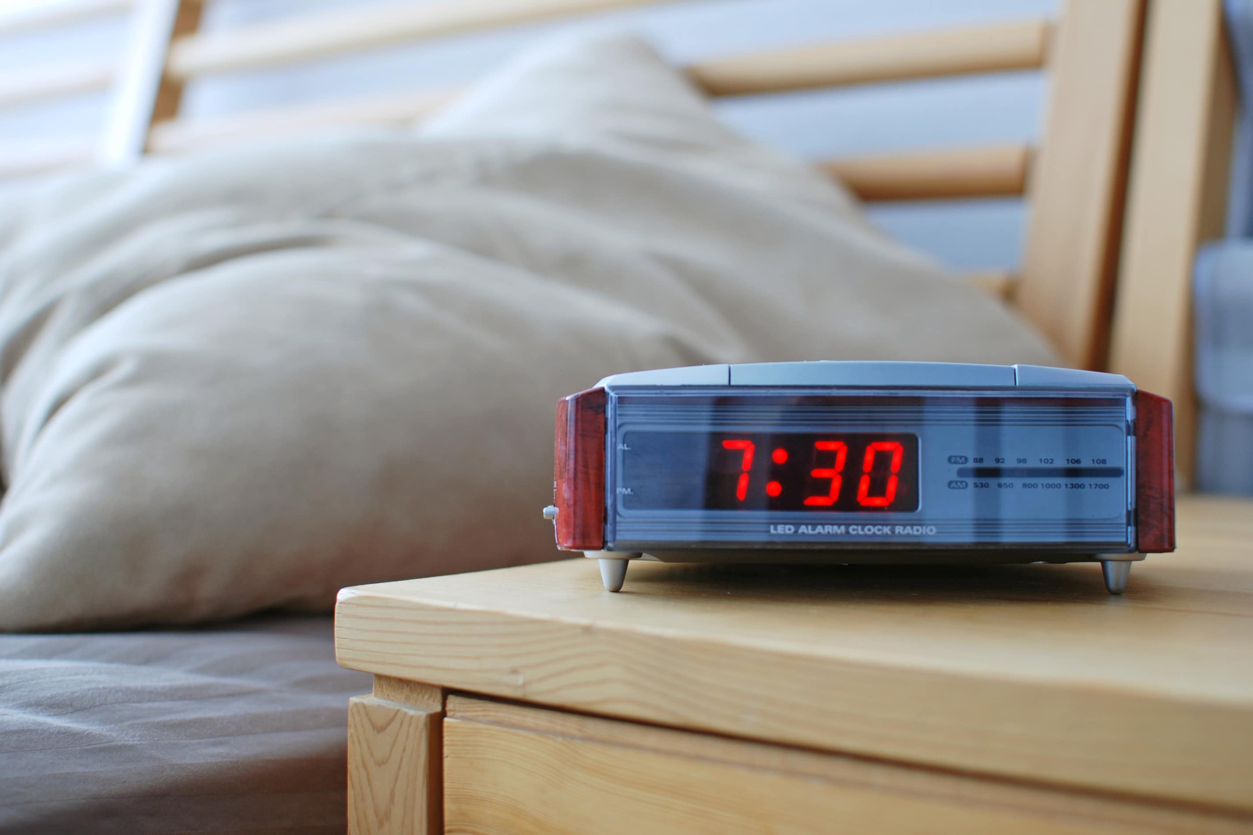 Ύπνος θερινή ώρα: Πώς η αλλαγή των ρολογιών επηρεάζει τον ύπνο μας;