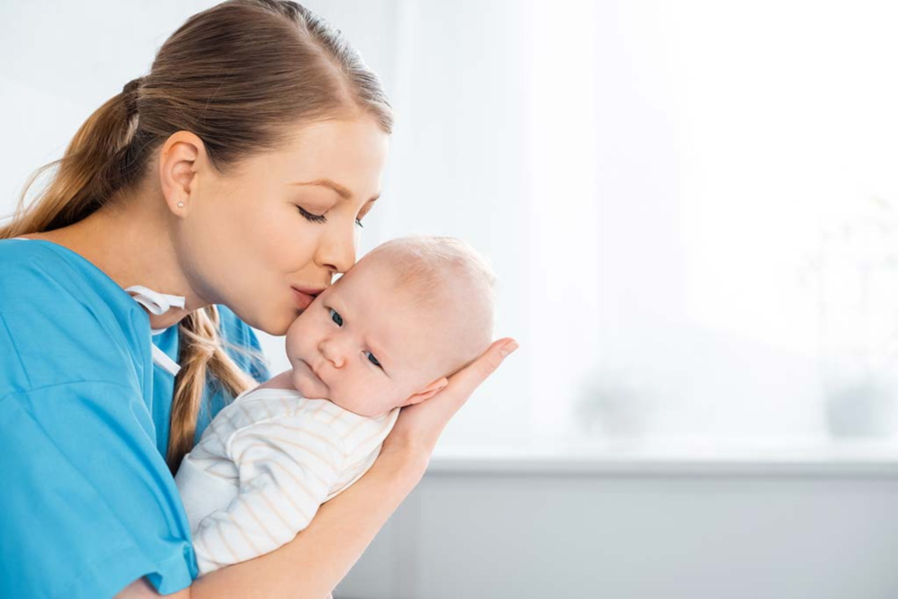Γιορτή μητέρας: Φροντίστε την υγεία σας κατά τη διάρκεια της μητρότητας