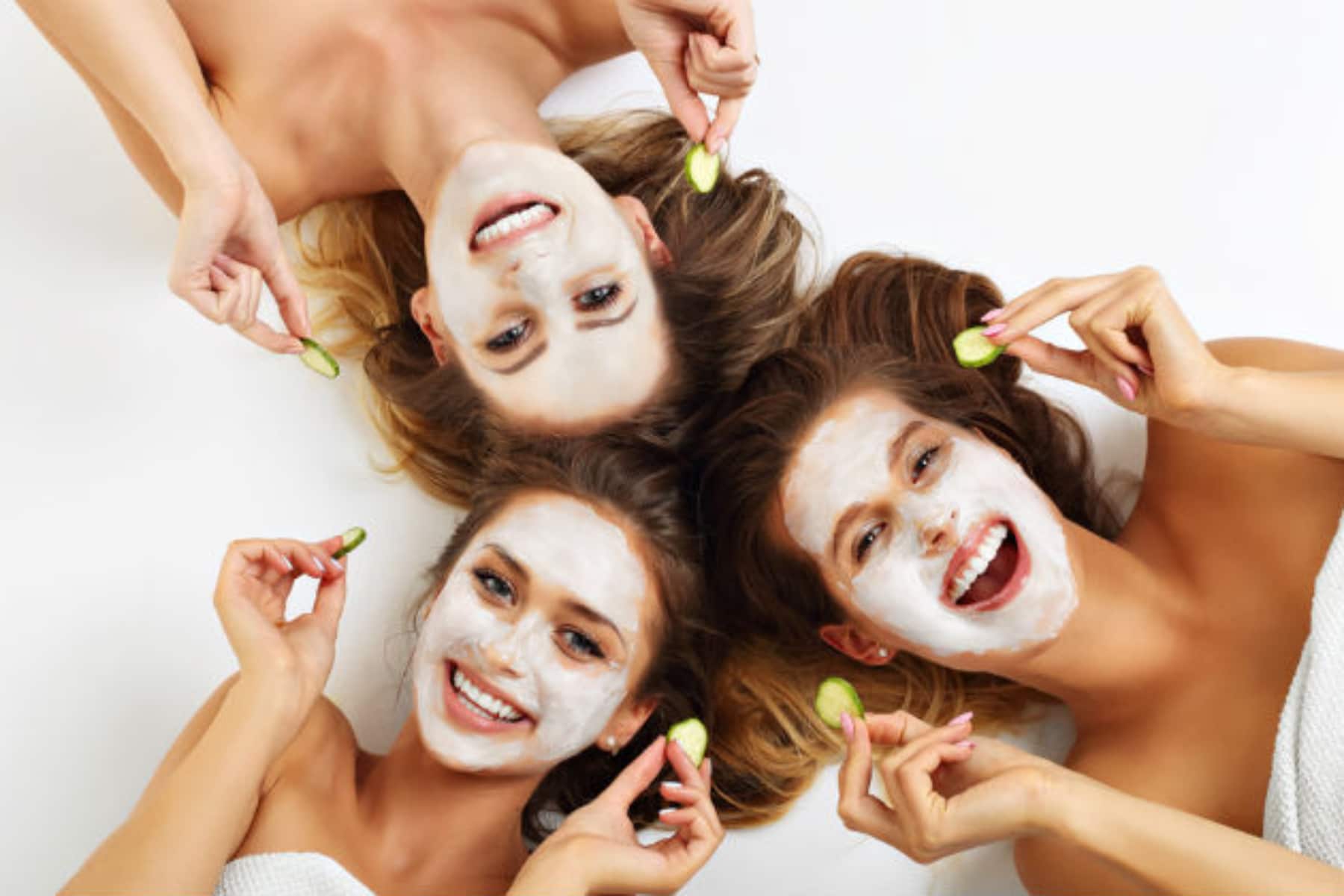 DIY Beauty masks: Δημιουργήστε μάσκες προσώπου με υλικά που έχετε στο σπίτι