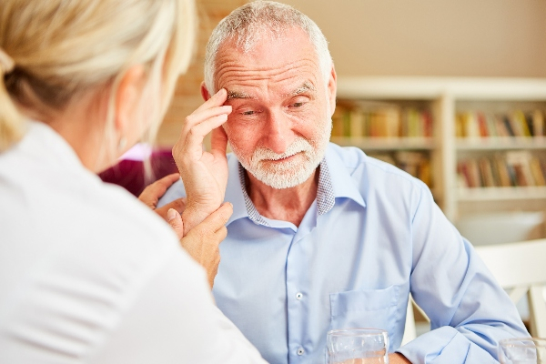 Νόσος Αλτσχάιμερ: Πώς μπορεί να επιδεινωθεί η νόσος του Αλτσχάιμερ;