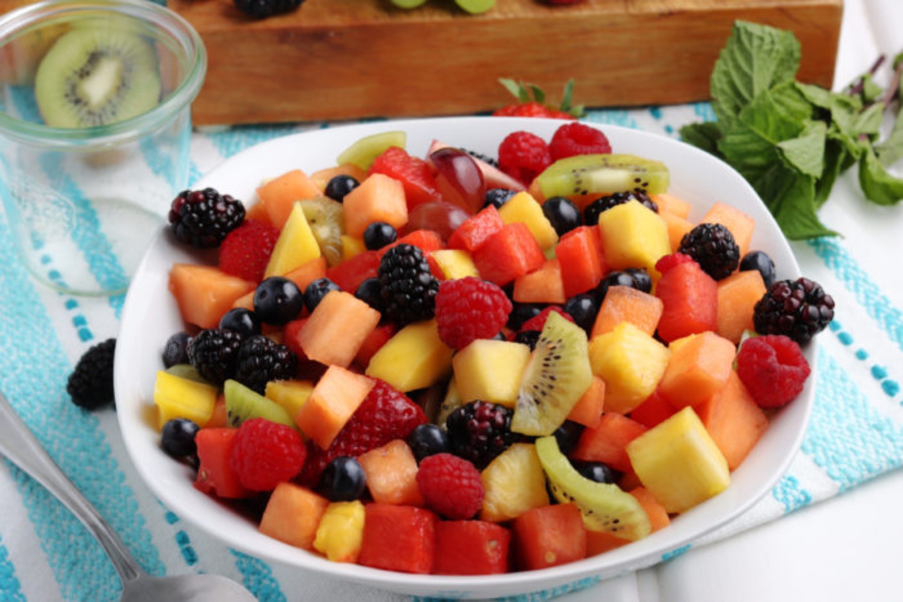 Φρούτα καλοκαίρι: 5 φρούτα που θα καλύψουν τη λαχτάρα σας για κάτι γλυκό