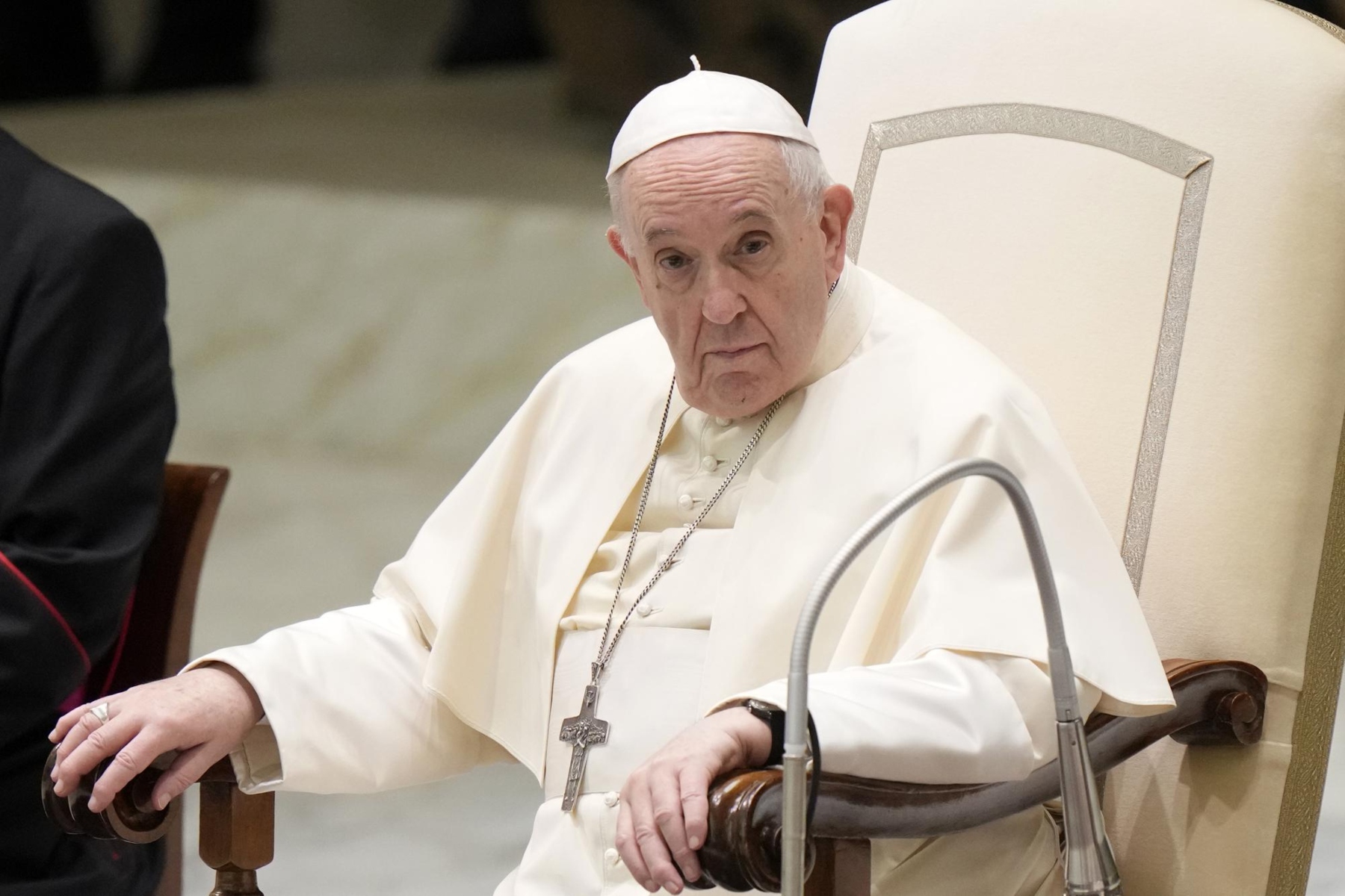 Πάπας Φραγκίσκος: Θα χάσει την εβδομαδιαία ευλογία της Κυριακής μετά την επέμβαση