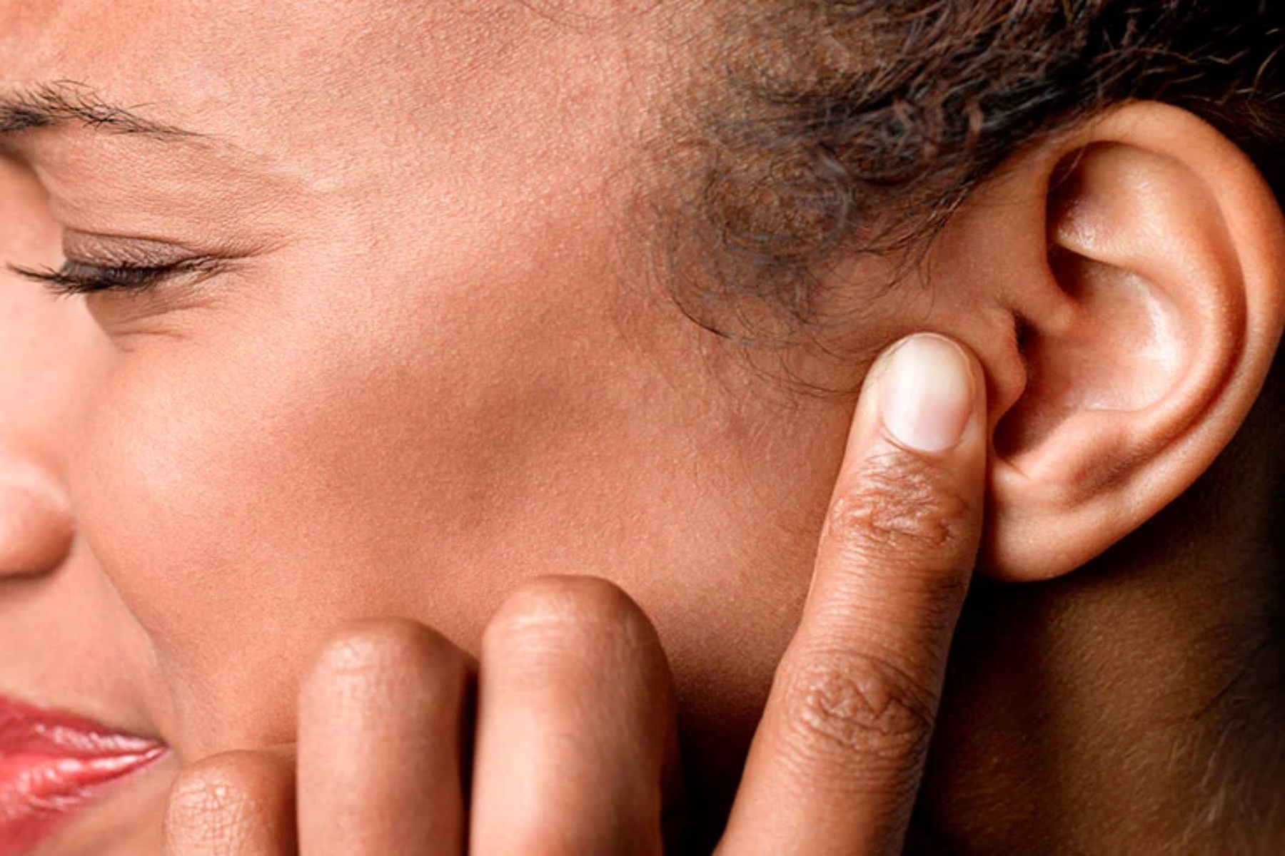 Βούισμα αυτιά: Το ανεξήγητο βούισμα στα αυτιά μπορεί να είναι σημάδι για κάτι επικίνδυνο