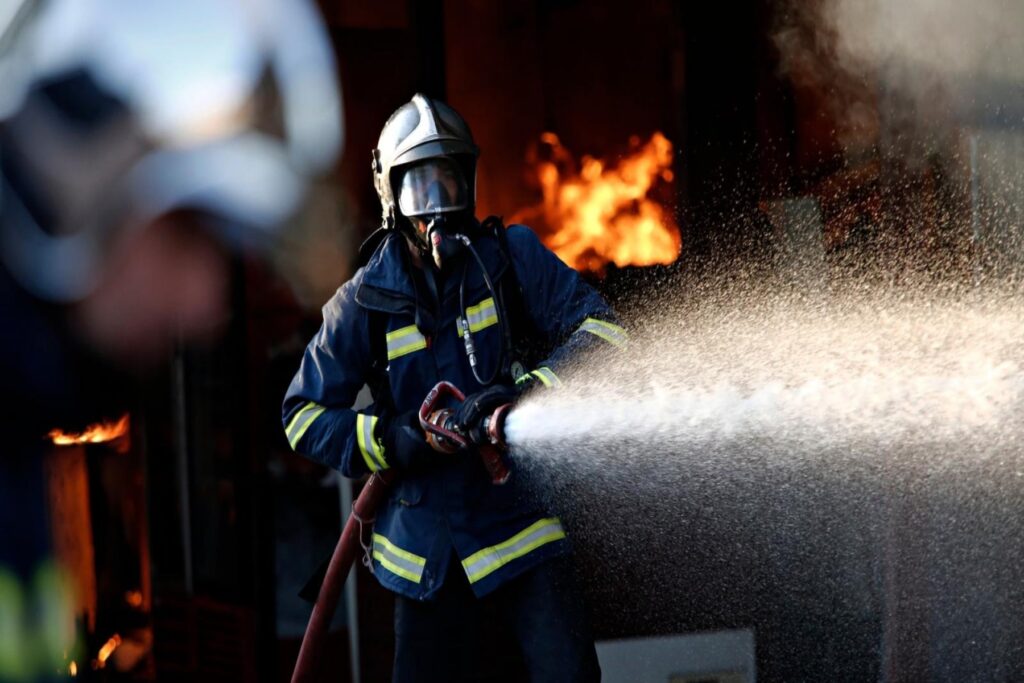 Μήνυμα 112 για εκκένωση σε Λάρδο και Πυλώνα στη Ρόδο