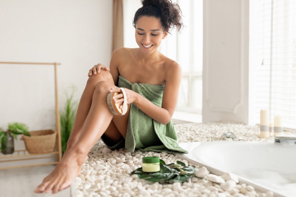 10 Τρόποι για να επιλέξετε το σωστό scrub για το σώμα σας