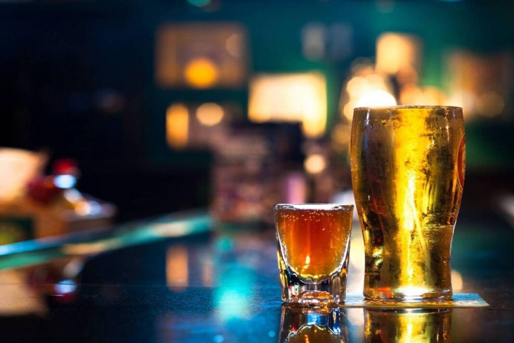App ωθεί όσους πίνουν υπερβολικά να πίνουν λιγότερο