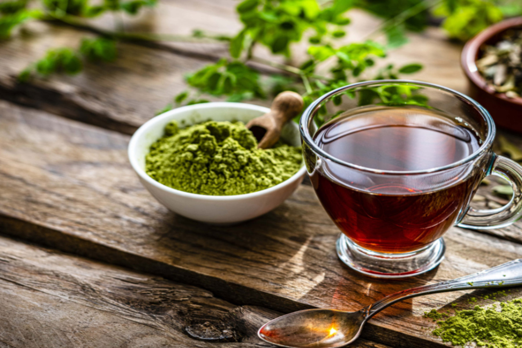 Πράσινο τσάι: Ποια είναι τα πολλα οφέλη του πράσινου τσαγιού;
