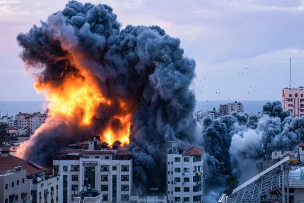 Ισραηλινές δυνάμεις συγκρούονται με τη Χαμάς - Πάνω από 500 νεκροί