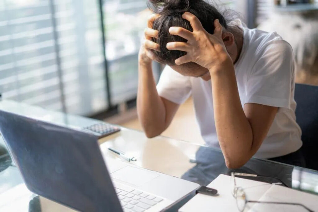 Τι μπορεί να κρύβεται πίσω από την εξάντληση στις γυναίκες;