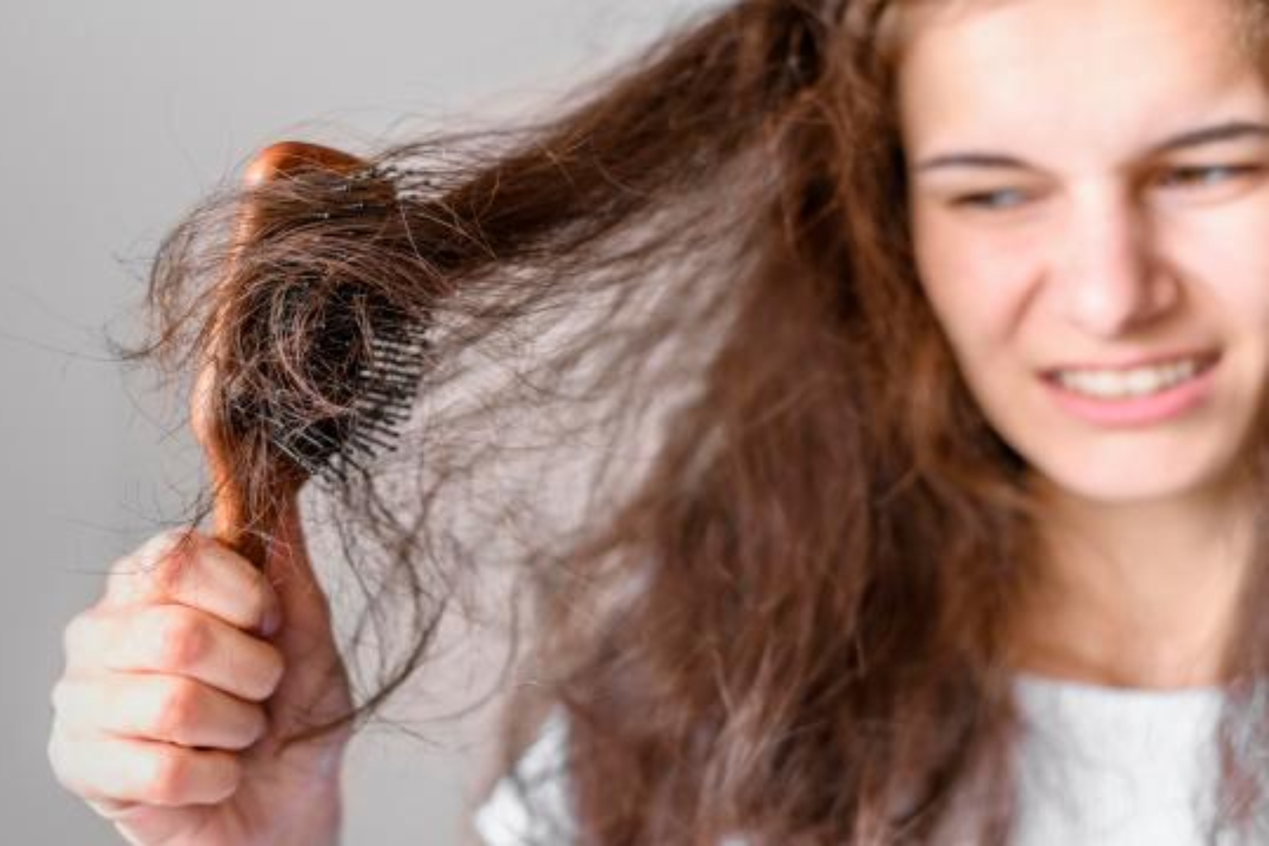 Μαλλιά: Συμβουλές για ξηρά και ταλαιπωρημένα μαλλιά