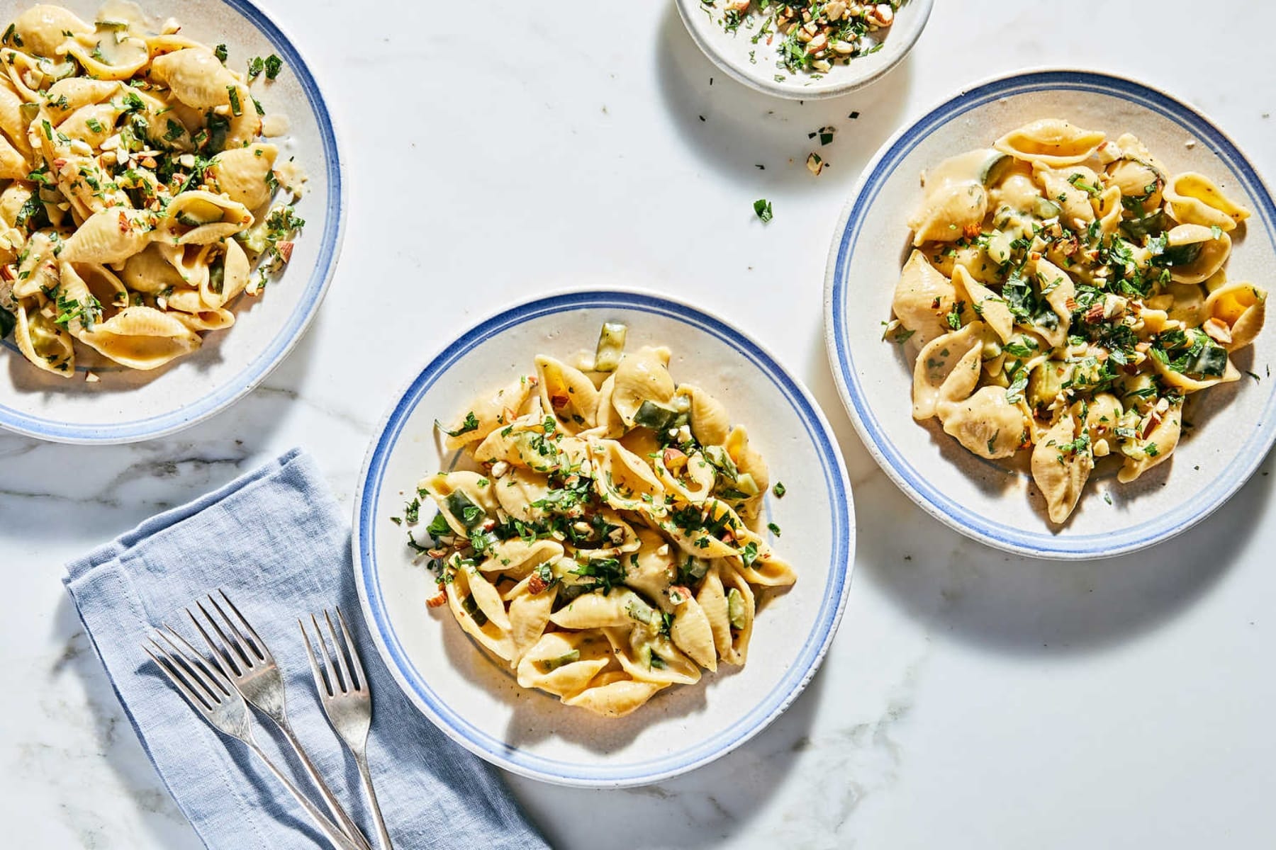 Pasta συνταγή: Ζυμαρικά κολοκυθιού με μασκαρπόνε, βασιλικό & λεμόνι