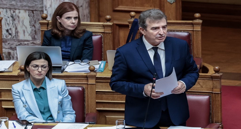 Χρυσοχοΐδης: Ψηφίστηκε από την Ολομέλεια της Βουλής το νομοσχέδιο για τη δημιουργία ΜΑΦ εγκεφαλικών