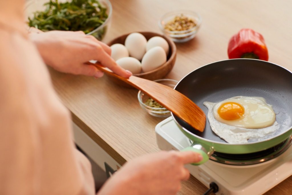 Πώς τα αυγά μπορούν να βοηθήσουν τον μεταβολισμό μας;