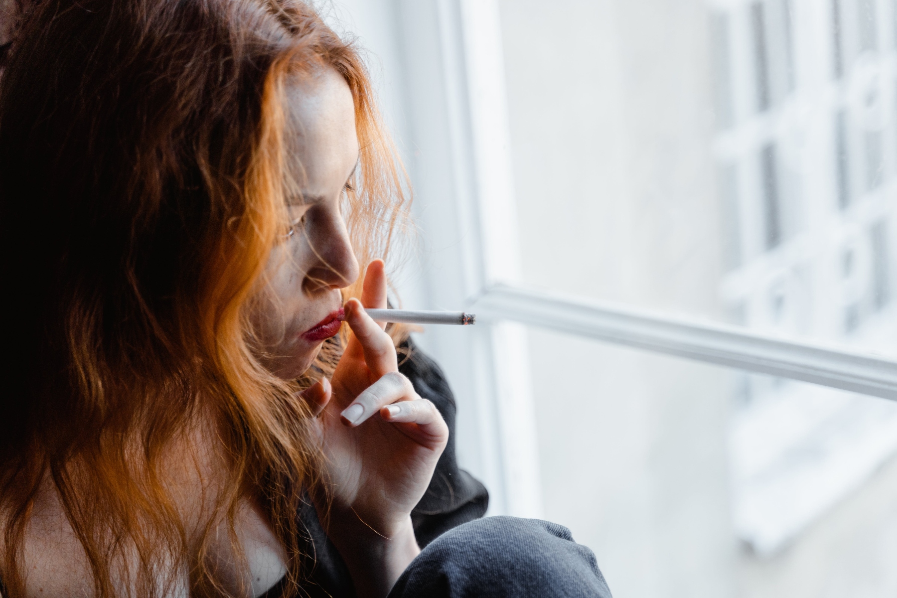 Κάπνισμα: Γιατί όλοι θεωρούν ότι ανακουφίζει από το στρες;