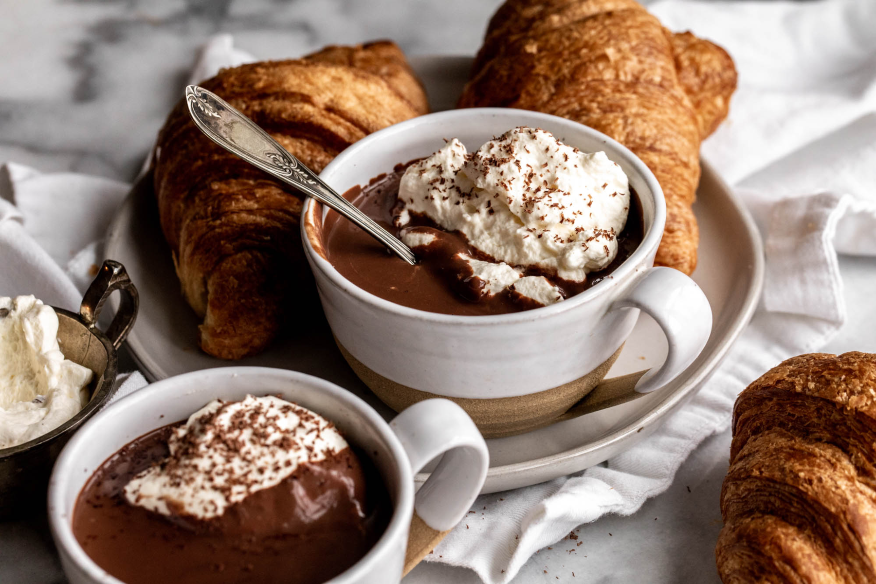 Ζεστή σοκολάτα: Τα εκπληκτικά οφέλη που σας προσφέρει ένα φλυτζάνι ζεστή σοκολάτα