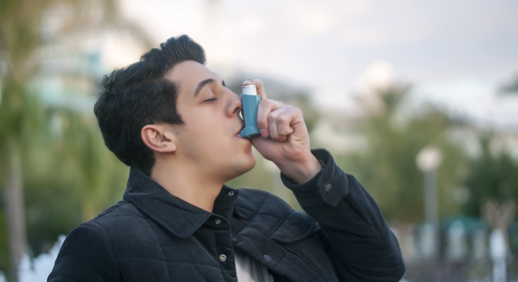 Υψηλότερος επιπολασμός άσθματος που συνδέεται με ανθυγιεινές συνθήκες διαβίωσης