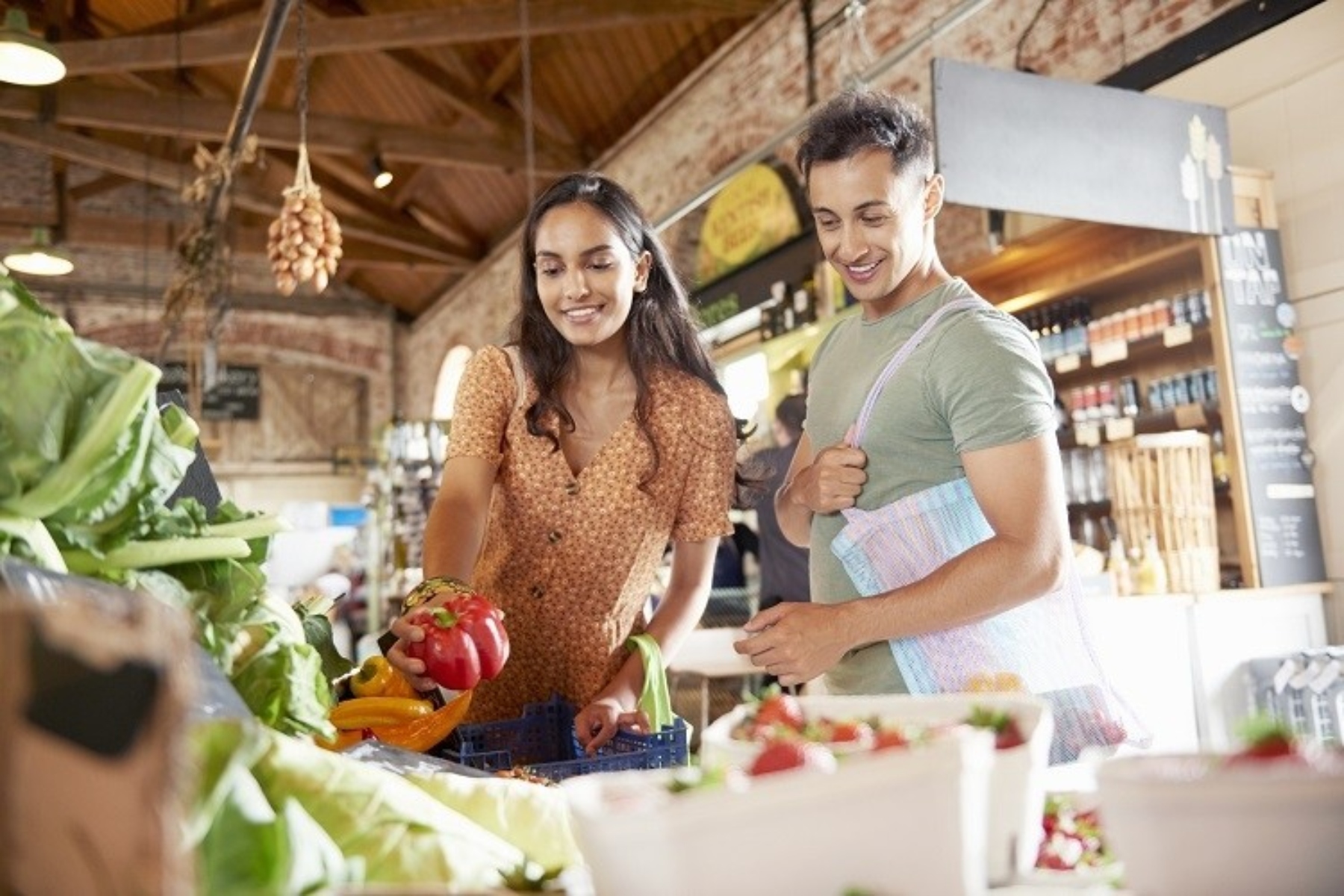 Υγιεινή διατροφή: Γιατί πρέπει να ενημερώνεστε ως καταναλωτής για καλύτερη υγεία;