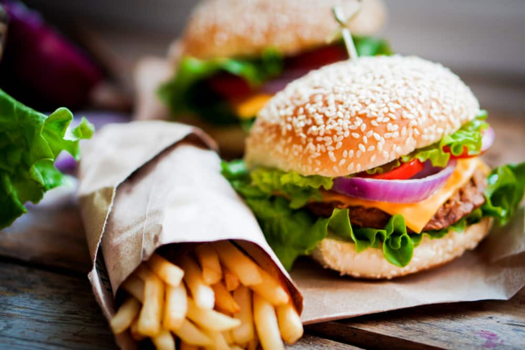 Fast food: Γιατί δεν πρέπει να τρώμε κάθε μέρα fast food;